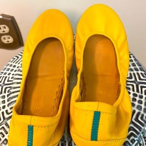 Tieks Size 10 yellow ballet flat